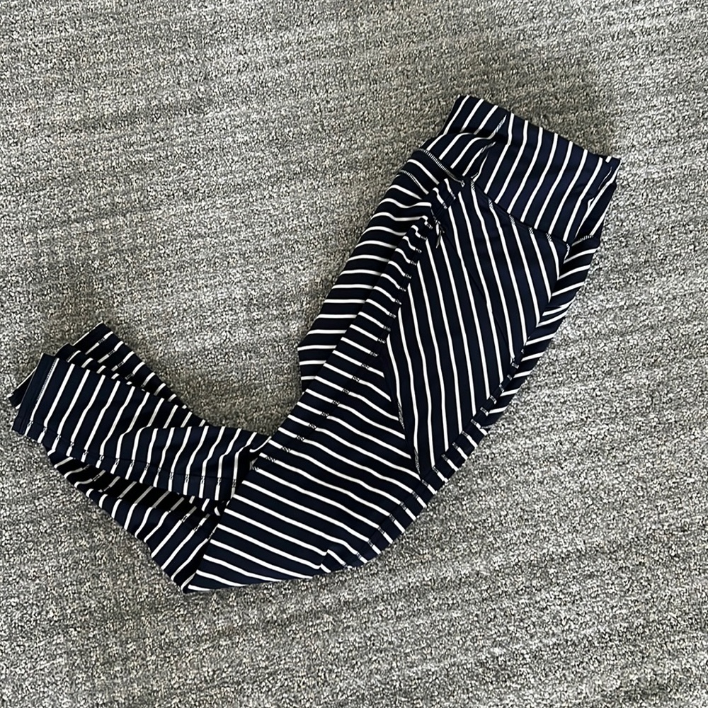 Athleta crop leggings
